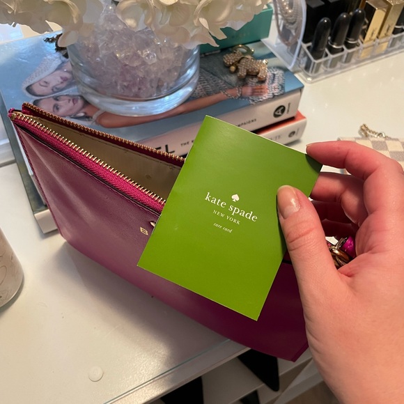 Kate Spade large wristlet - Picture 5 of 5